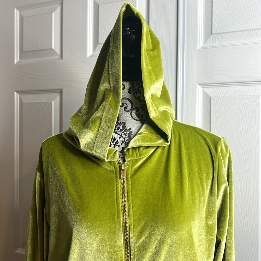 Fabletics‎ Velour Zip Up Hoodie M Green - Picture 2 of 7
